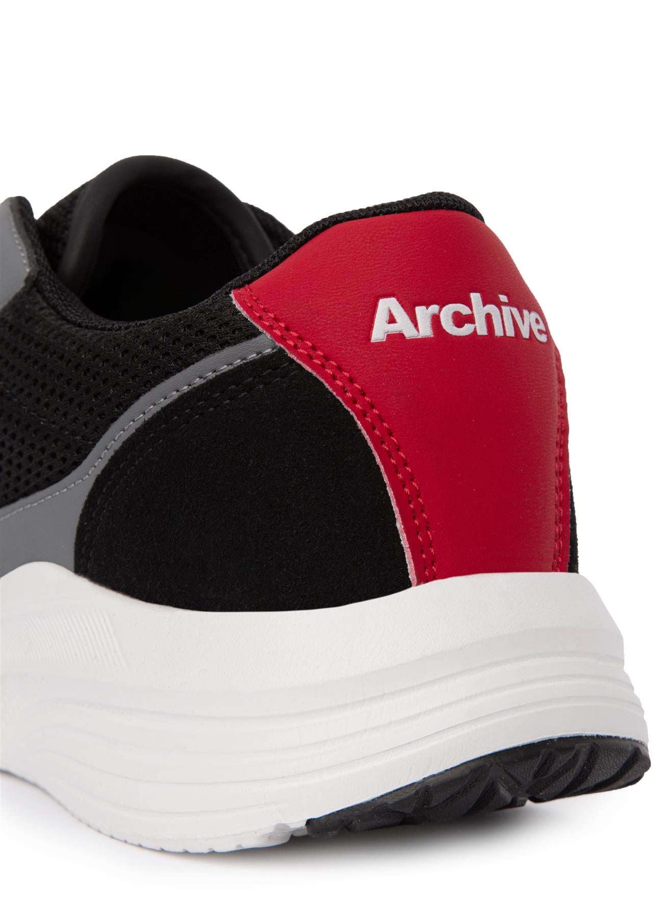 Archive Runner Trainers Red