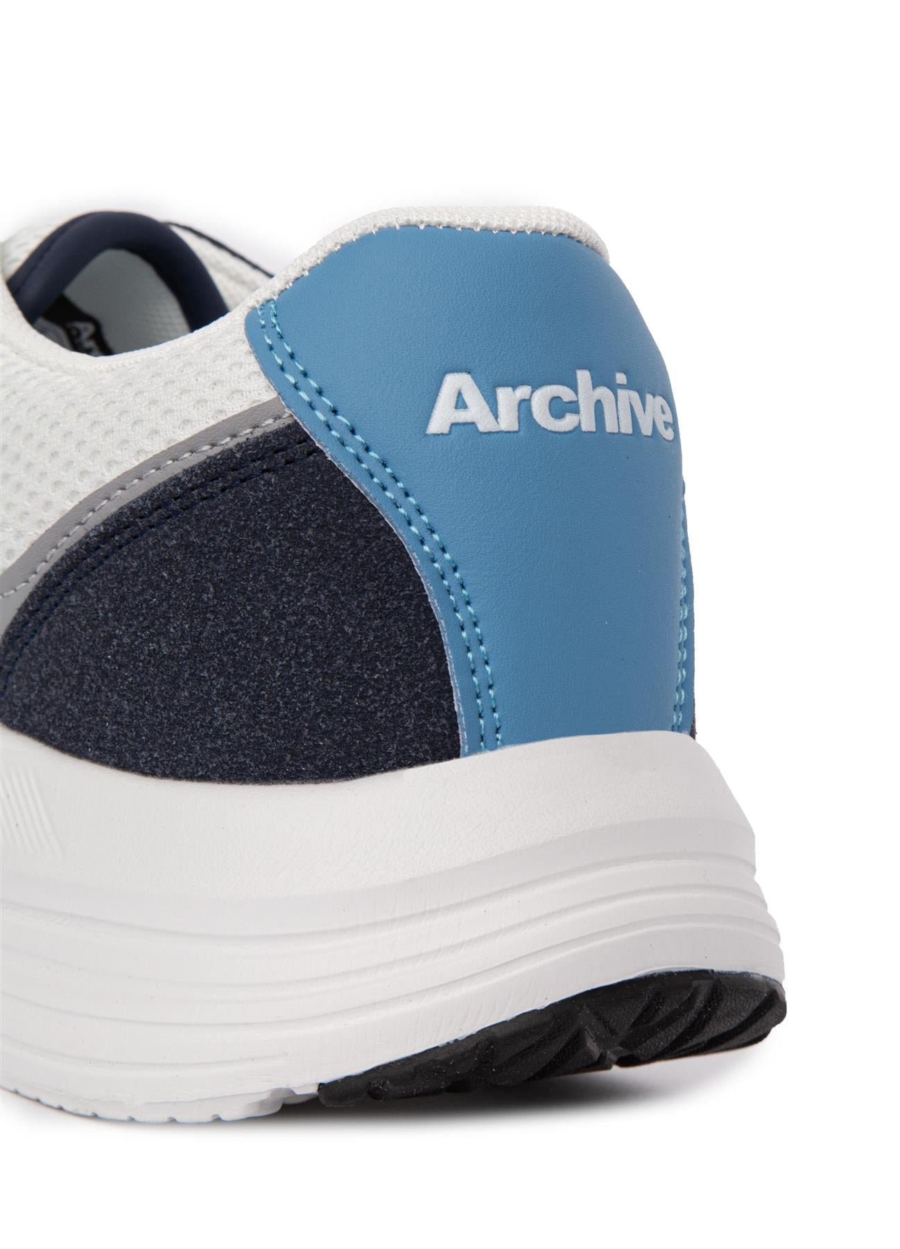 Archive Runner Trainers Navy