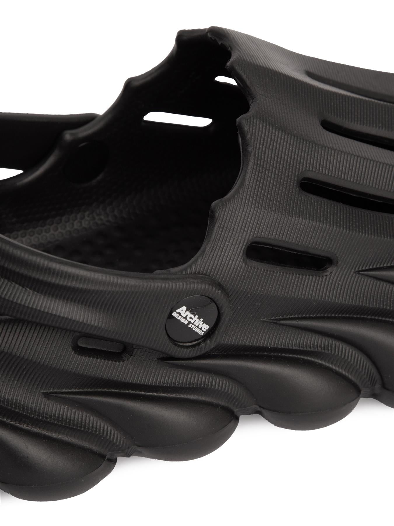 Blade Sandal Black