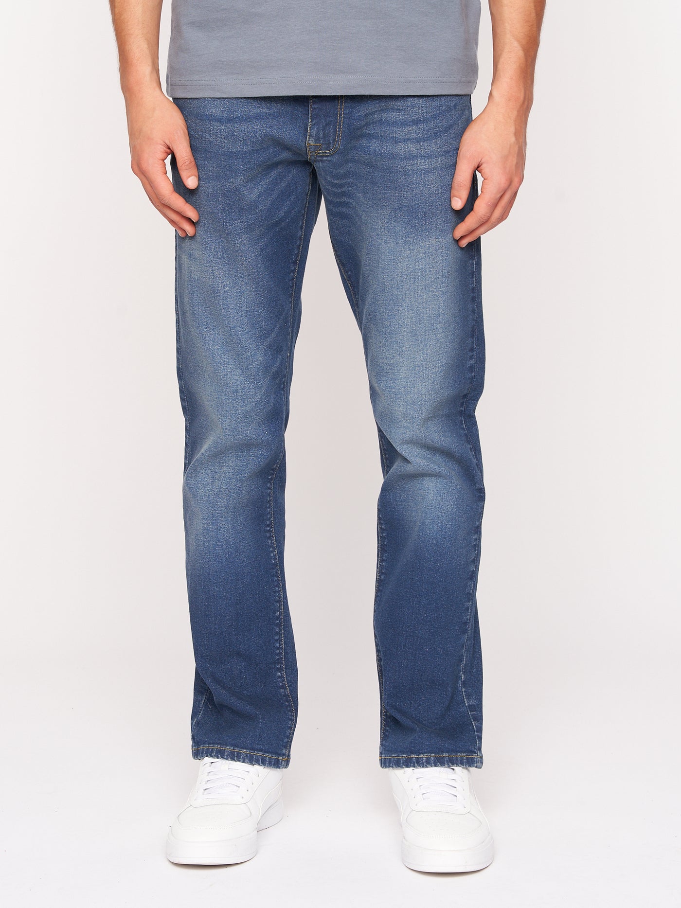 Cadman Straight Jeans Stone Wash