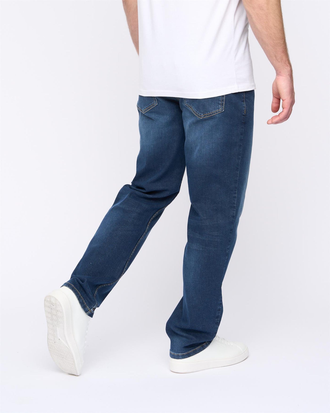 Mens Rushawn Relaxed Fit Jeans Mid Wash