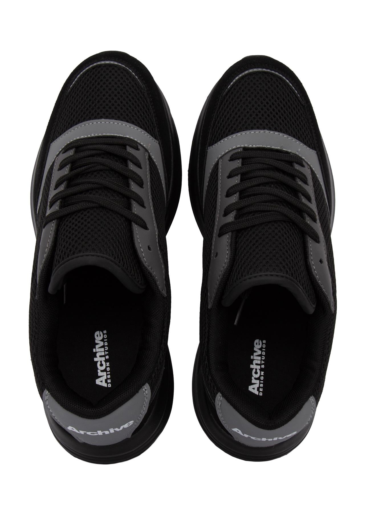 Archive Runner Trainers Black